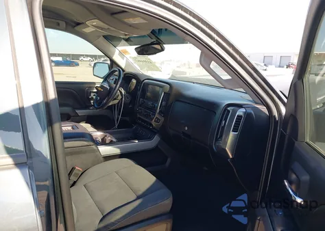 2018 Chevrolet Silverado 1500 2Lt z USA, uszkodzony, nr VIN 3GCUKREC9JG511013